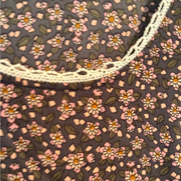 NWOT Natural Life Daisy Print Cottagecore Floral Dress Short Sleeve Side Slit L - Picture 4 of 12